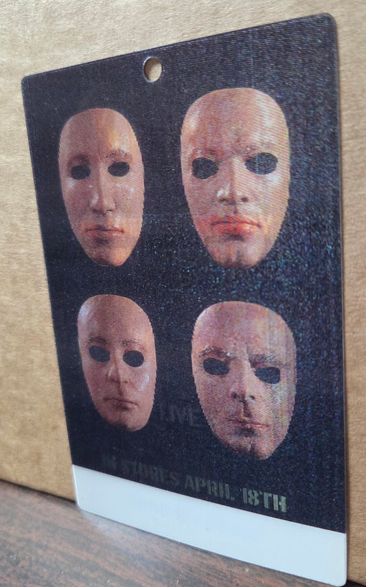 Pink Floyd "The Wall Live" Rare 3D Lenticular Promo Pass / Lifemasks (2000)