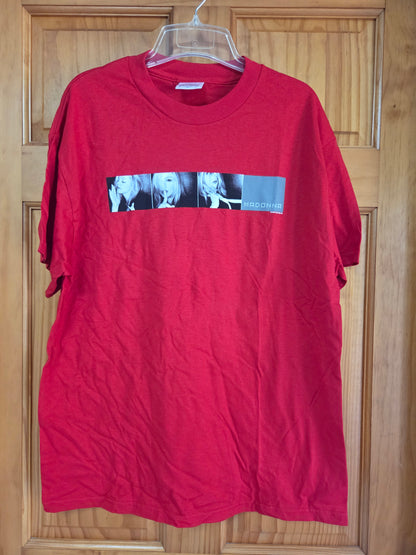 Madonna 2001 Drowned World Tour - Authentic Vintage T-Shirt